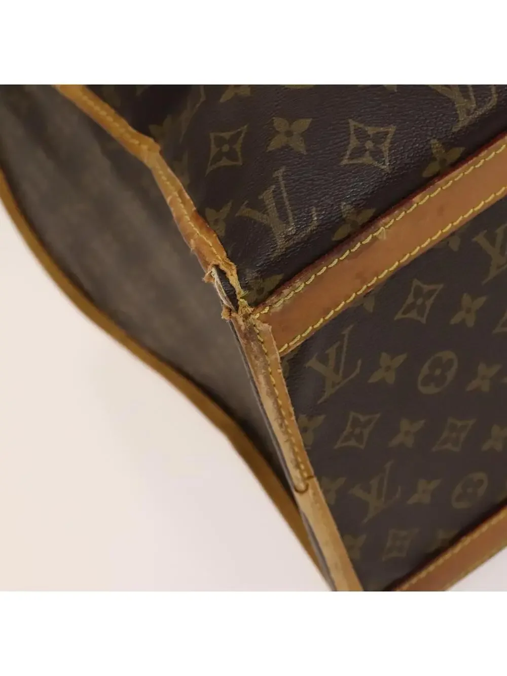 Louis Vuitton elevate your